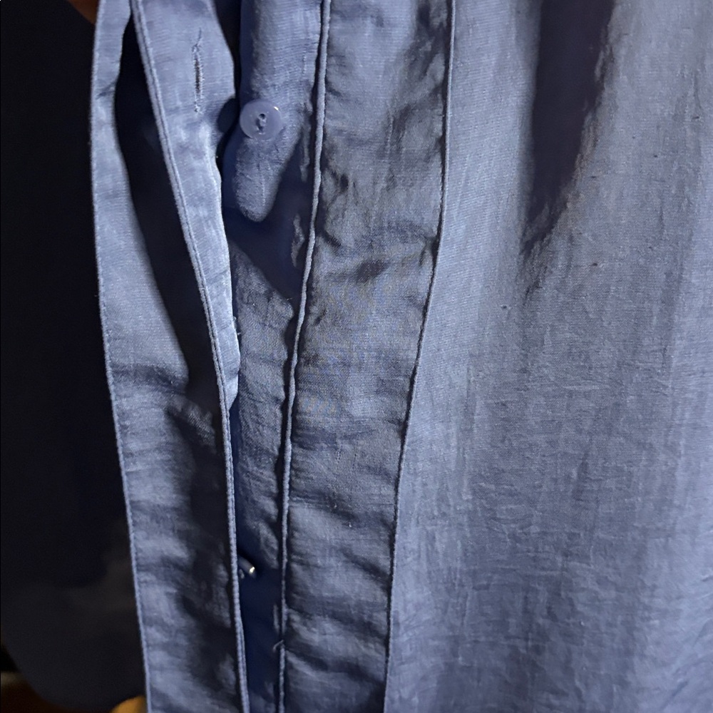 Elegant Blue Sleeveless Top - Picture 4 of 5
